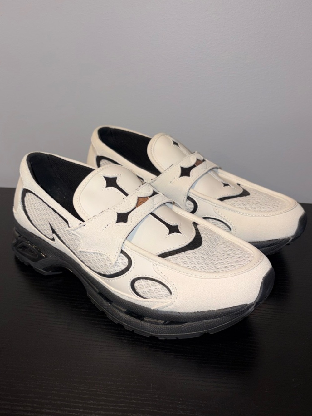 Bravest Studios White Runner Loafer - Excellent Condition - Picture 4 of 14